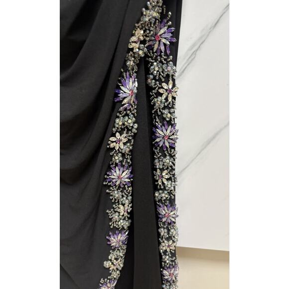 Mac Duggal Black One Shoulder Ruched Embellished Gown Size 18W NWT Formal - Picture 5 of 8